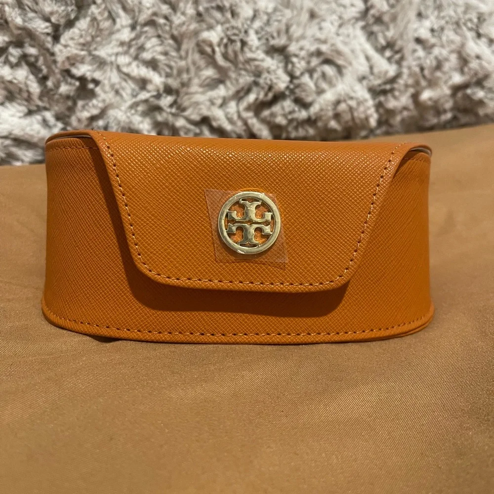 NWT AUTHENTIC Tory Burch Rare Sunglasses Unisex